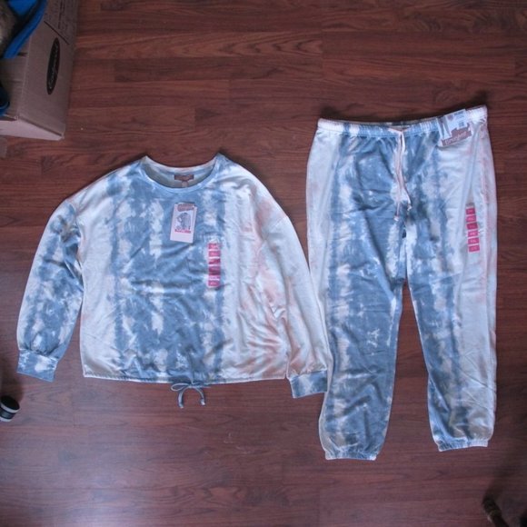 Brushed Pants - Matching Sweatshirt and Sweatpants